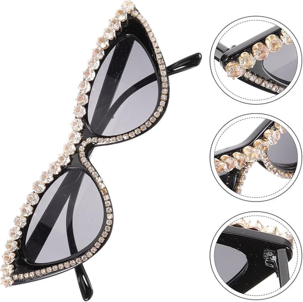 Trekantede Cat Eye Solbriller til Kvinder med Dekorative Rhinestones, Sort Ramme Trendy Briller