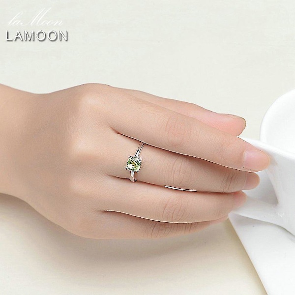 Lamoon 6mm Naturligt Kvadratisk Slippad Peridot Silverring