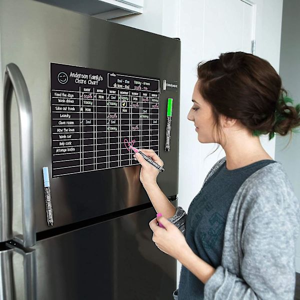 Magneettinen Musta Kuivapyyhkäisytehtävätaulu Useille Lapsille Ja Aikuisten