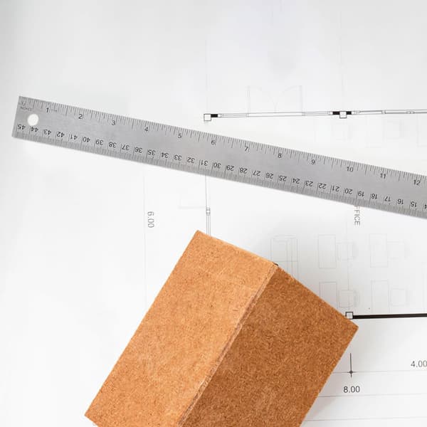Multifunksjonell rett linjal, rette kanter linjal 45 CM rustfritt stål med korkbakside, bærbar solid måleverktøy
