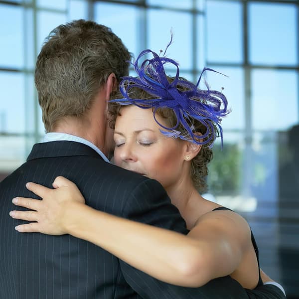 Fascinator Hårtilbehør Pandebånd med Blomstret Netdesign til Teselskab og Bryllupsbegivenheder Kvinder Blå