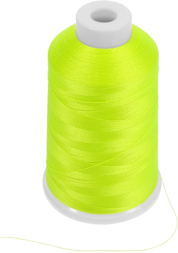 3000-Yard selvlysende broderitråd, polyesterstingtråd 150D/2 gul