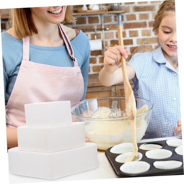 Kakekake-dummy 2 stk. skum hjerteformet for bakepraksis modell lettvekt