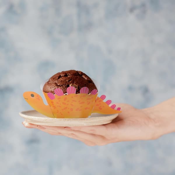 12 stk. assorterede farver mini papir cupcake-forme engangsdesign bage cupcake-forme