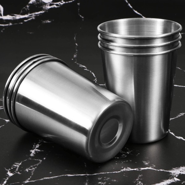 6 kpl 8 unssia (230 ml) ruostumattomasta teräksestä valmistettuja iskunkestäviä pinttijuomalaseja, metallia