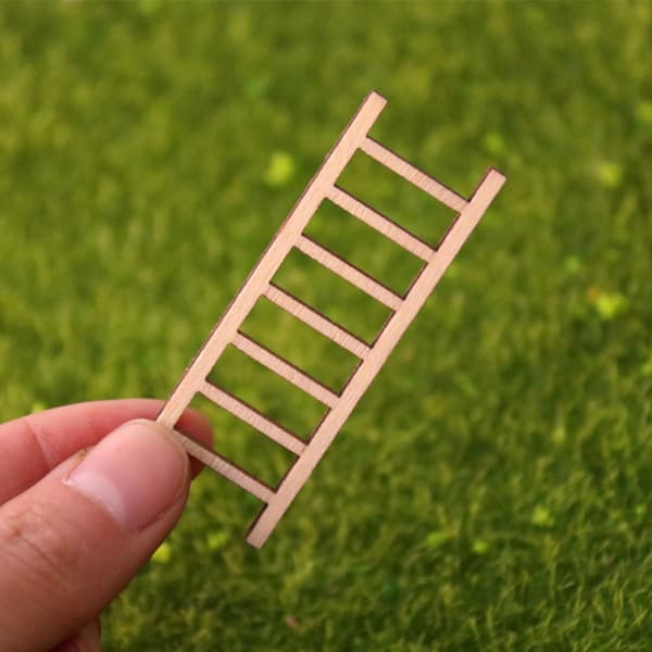 15 st miniatyrmodeller av trätrappor, släta ytor
