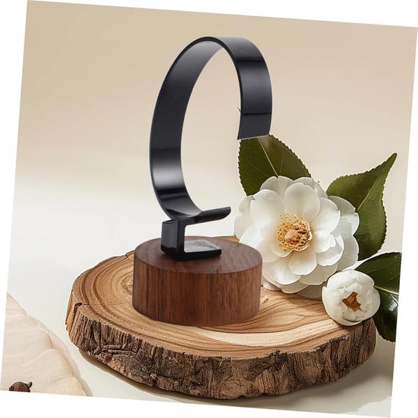 Sort valnøddetræbase Akryl C-ring Urholder Minimalistisk Armbåndsdisplaystander