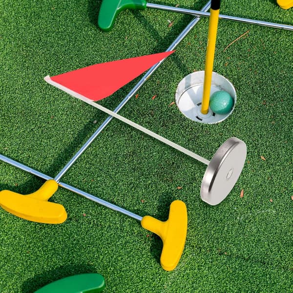 2 stk. golføvelsesputtekopper med flag 10 cm rustfrit stål hulputterkopper