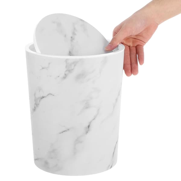 Soptunna med stor kapacitet och påsfästring, svänglock i plast