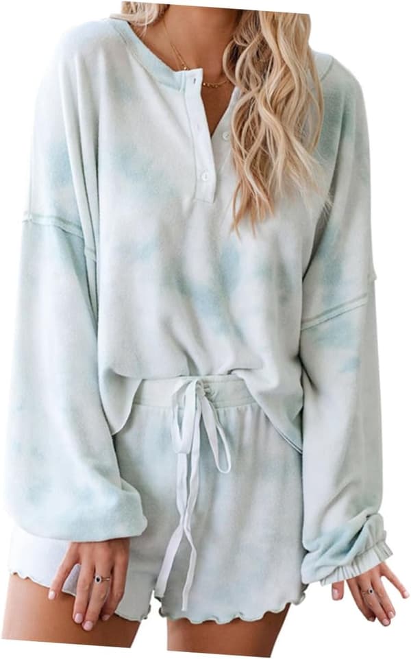 Vackra långärmade nattkläder för kvinnor med tie dye-tryck för hemmet
