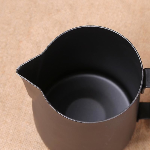 600 ml Paksu Teräksinen Kahvimaidon Vaahdotuskannu Vaahdottimet Latte