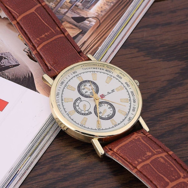 Herrar Mode Casual Romersk Klocka Läder Armbandsur
