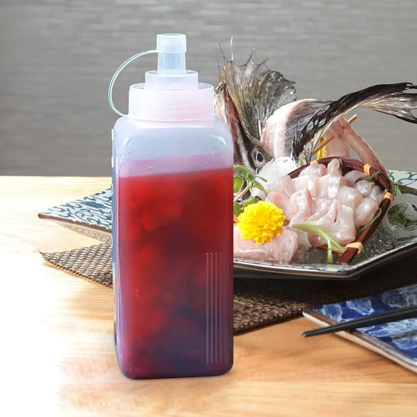2 st 800 ml stora plastflaskor med lock för sås, påfyllningsbara köksflaskor