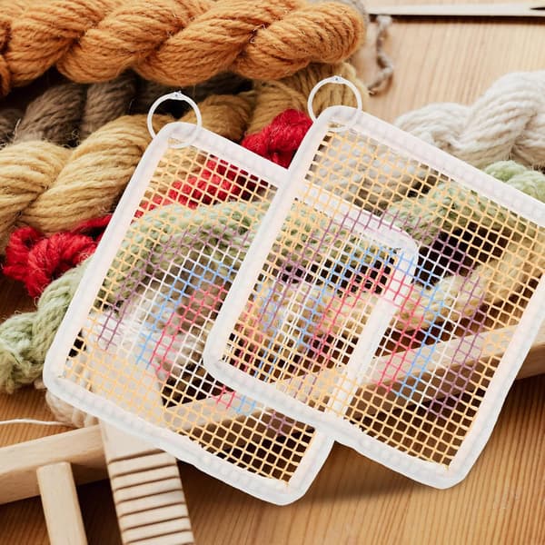 DIY Broderi Coaster Kit Regnbue Lys Beige Latch Hook Sett med Koppmatte Materialer