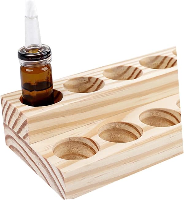 Eterisk oljeboks i tre for oppbevaring av eteriske oljer, rom for aromaterapi