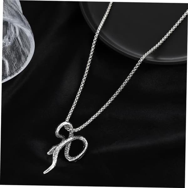 Ormhalsband för kvinnor Mode Ormberlock Halsband för vardagsbruk