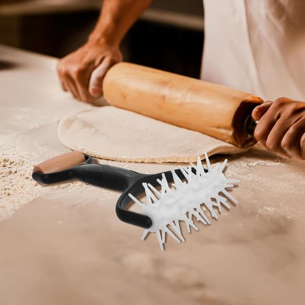 Två-i-ett pizzakavel och dockerroller med precisionspiggar, kompakt design