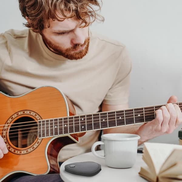 Bærbar gitarplekterholder Plectrum-veske laget av solid syntetisk materiale