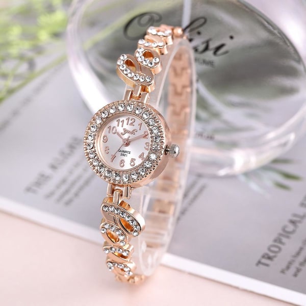 Women's Creative Love Full Diamond Quartz Set Watch Women's Quartz Watch Bits Silver