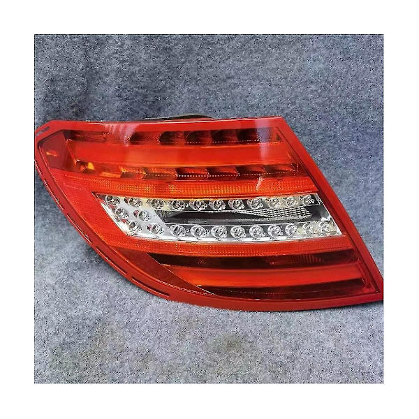 Auton yhdistetty takavalo (vasen) - C-luokka W204 C204 2007-2014 Takajarrutvalo 2049060203 A2049060203