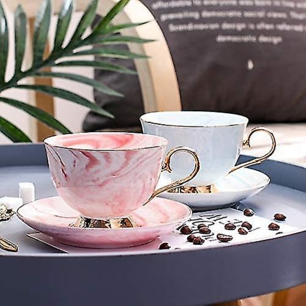 Vintage kaffe-te-kopper og -fat-sett Porselens-te-kopp kaffekrussett