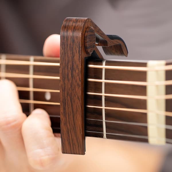 2 st trägitarr-capo gitarr-capo-ersättning med säker passform och anpassning till halsprofiler