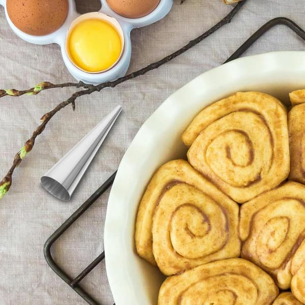 10 stk. bageforme i rustfrit stål til flødehorn, kegleformede