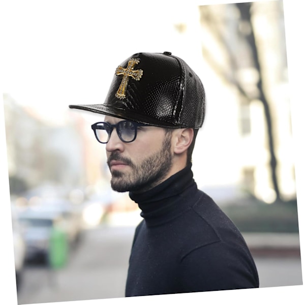 Trendy Baseballkasket med Krydssymbol, Moderigtig PU-hat til Udendørs Aktiviteter