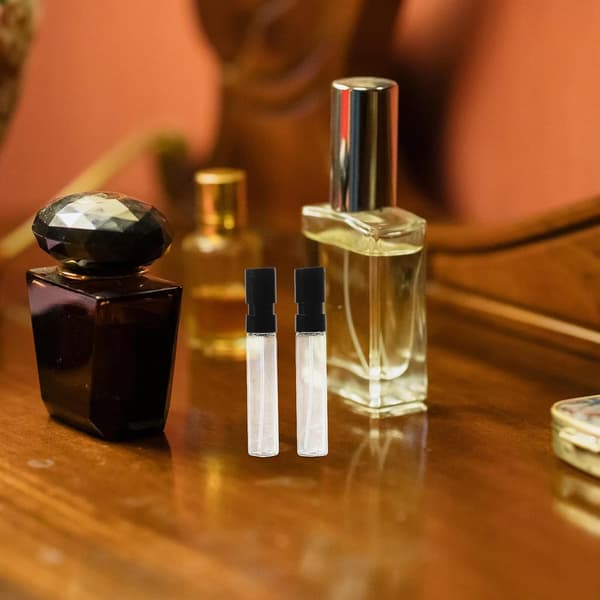 15 ml parfymsprayflaskor i glas 15 st påfyllningsbara reseminisprayflaskor läckagesäkra fickor