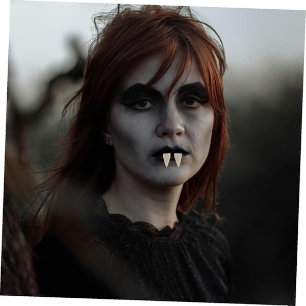 9 stk gjenbrukbare vampyrtenner til Halloween, cosplay-tilbehør