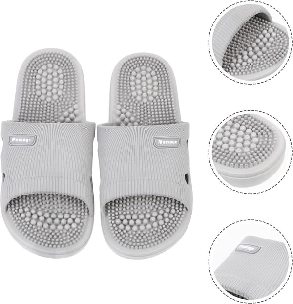 Sommar halkfria massagesandaler för män och kvinnor Mjuka elastiska PVC-inomhusskor