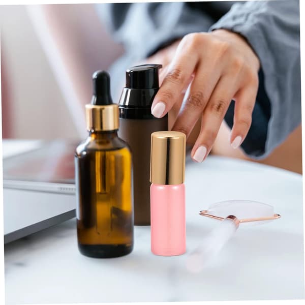 10 st 5 ml påfyllningsbara glasflaskor med läckagesäkra guldkorkar, tomma bärbara roll-on-flaskor för eteriska oljor