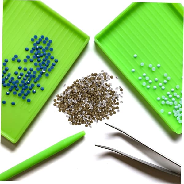 1 pose kvalitetsmateriale neglekunstspids bund rhinsten til DIY neglekunstdekorationer
