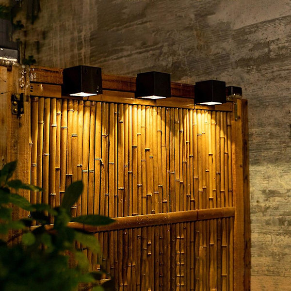 2 stk Solcelle Vanntette Led Vegglampe Ambiente Vegglys Utendørs Patio Hage Gjerde Kvadratisk Nattebelysning
