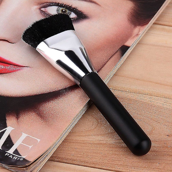 Pro Face Flat Contour Foundation Brush Sort Træhåndtag