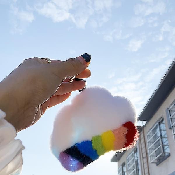 Fluffy Pompoms Nøkkelring Regnbue Sky Vedheng Plussj Nøkkelring