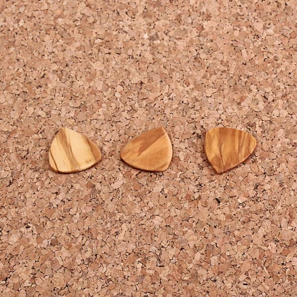 3 st ukulelesträngar i olivträ, bekväma att greppa, lätta trägitarrplektrum