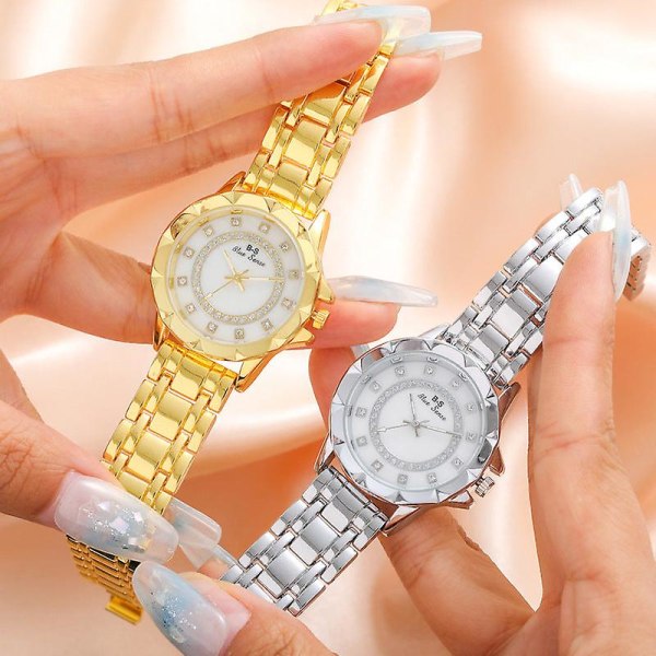 Trendy stålklokke Simple Lady Temperament Gold Watch Rundskive Full Diamond Quartz Watch Gold