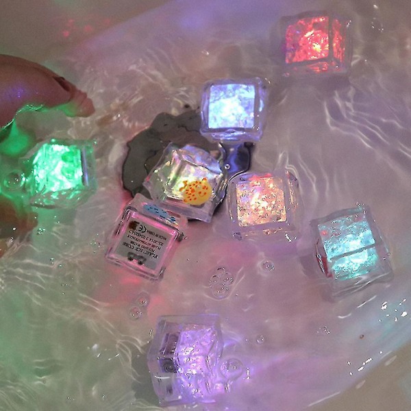 8-pack Mini Glow-in-the-Dark Färgväxlande LED-Isbitar Badleksak för Bebis