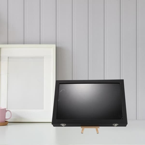 Shadow Box Display Case til smykkenåle og emblemer med elegant design, dobbelt placering