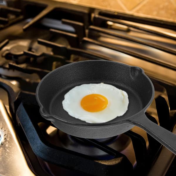 Mini stekepanne for egg, non-stick eggpanne, fortykket jernmateriale, jevn varmefordeling