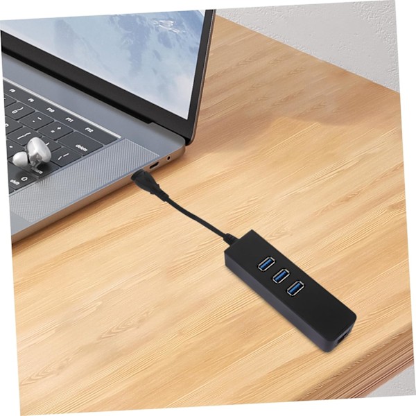 C Ethernet -sovitin Hubi 3-porttinen 3.0 Hubi 1000mbps Ethernetillä, helppokäyttöinen, musta