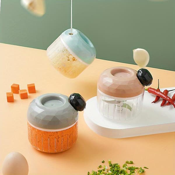 Hand-Pulled Mini Garlic Press: Rostfritt Stål Köksredskap för att krossa vitlök（Brun）