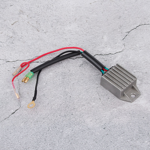 Aluminiumlegering spänningsregulator likriktare för 15HP 2-takts utombordsmotorer