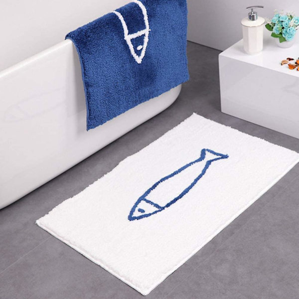 Blå/hvid fiskemønstret skridsikker bademåtte, polyester, 40 x 60 cm hvid