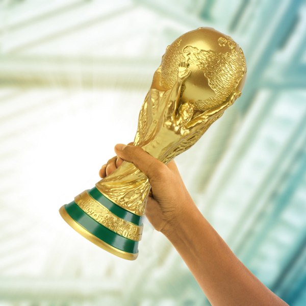 2022 FIFA World Cup Qatar Replica Trophy (Storlek: 27 cm) Fast