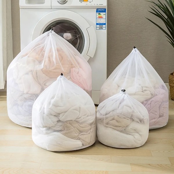 4-pack tvättnätpåsar för tvättmaskin, olika storlekar med snörstopp