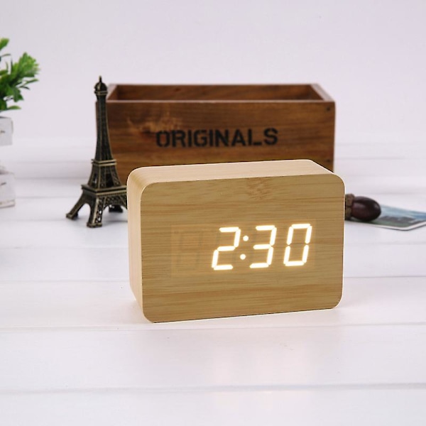 Batteri/USB-laddning LED digital väckarklocka, display temperatur, 3 set med larm och 2 set med larmlägen, 3 ljusstyrkejusteringar (bambuträ)