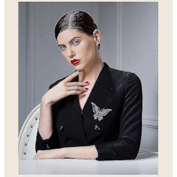 Retro Ny Krystal Sommerfugl Brosche Fashion Dyr Insekt Brosche High-End Vild Frakke Tilbehør Fest Smykker Tilbehør（Lilla）