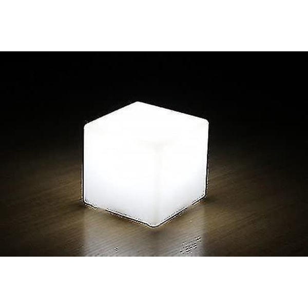 Led Cube 10 X 10 X 10 Cm Ljuskub / Bordslampa 16 färger Färgbyte / DimbarMaj